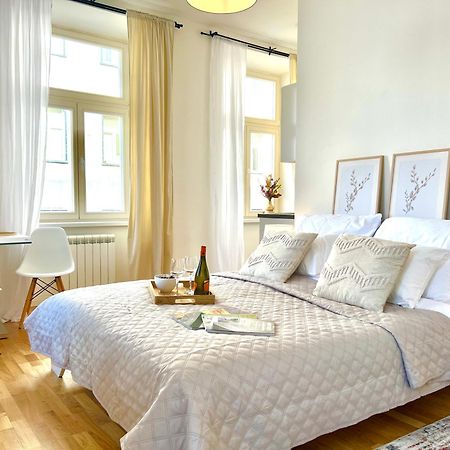 Treetess City Centre Prague Apartments Bagian luar foto