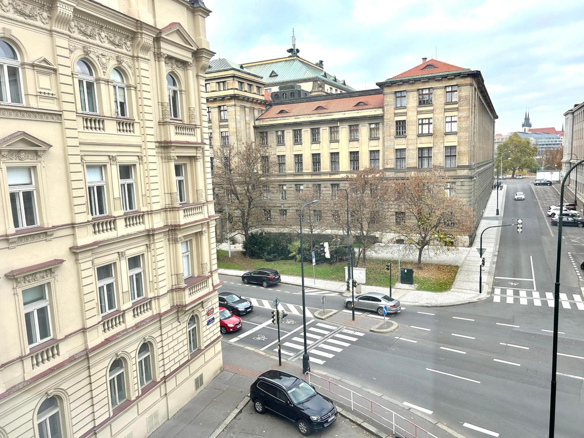 Treetess City Centre Prague Apartments Bagian luar foto